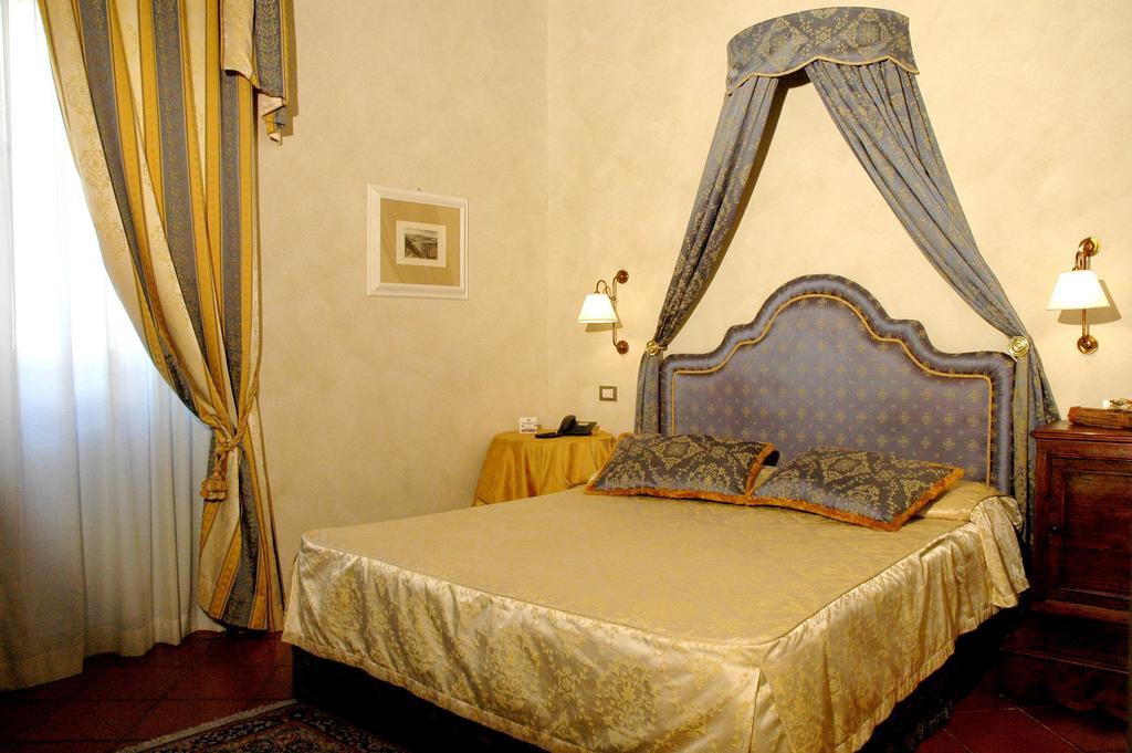 Hotel Clitunno Spoleto Eksteriør bilde